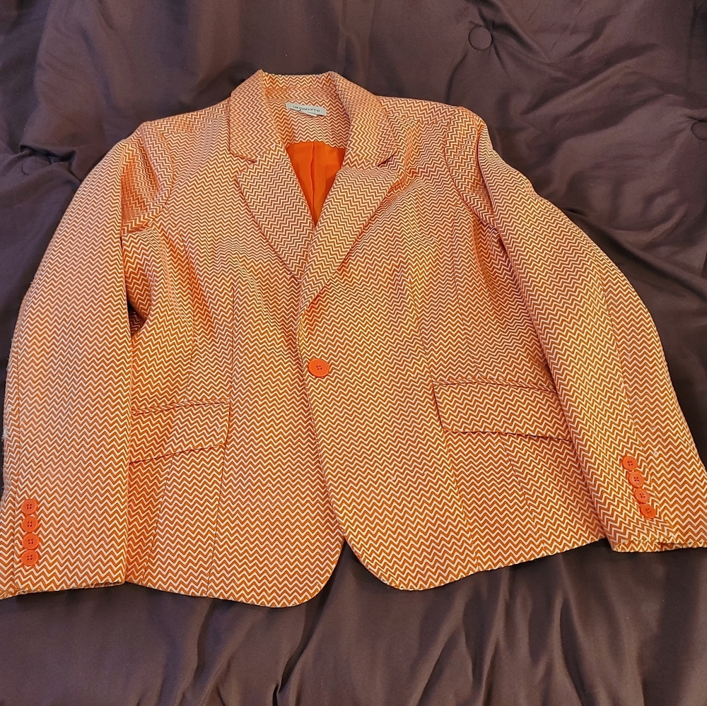 Liz Claiborne Blazer size XL-Melon/orange Chevron pattern